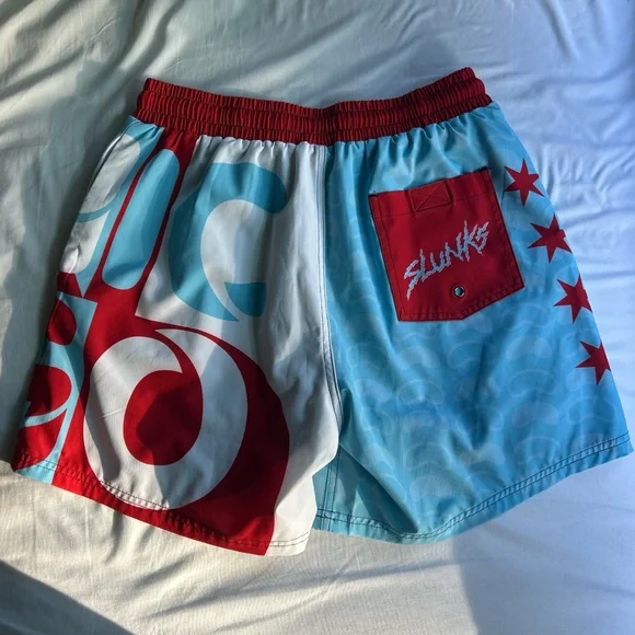 Event Exclusive Chicago Skyline/The Bean Slunks - Picture 2 of 4